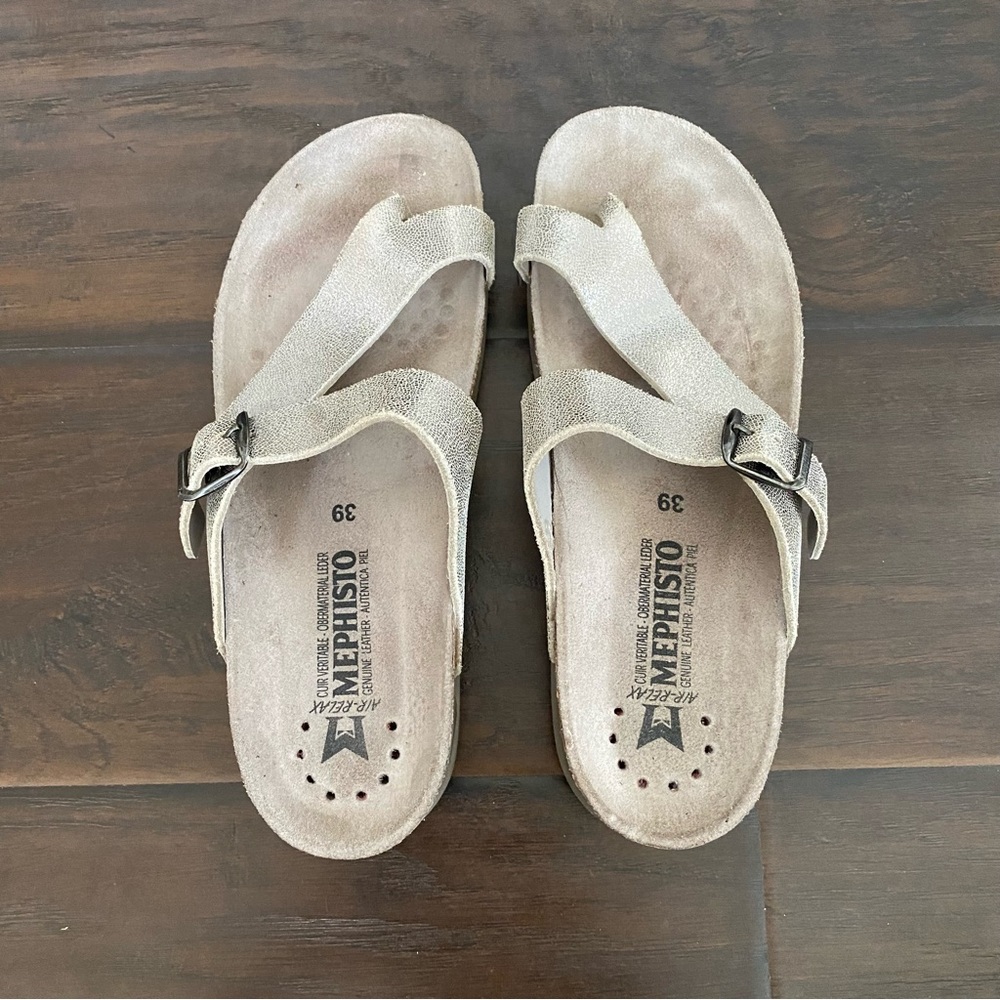 Mephisto Metallic Beige Leather Thong Sandals